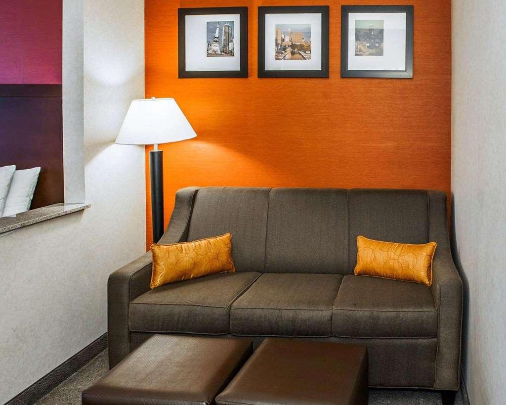 Spark By Hilton Indianapolis Northeast Фишърс Стая снимка